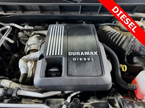 Used 2020 Chevrolet Silverado 1500 RST image 31