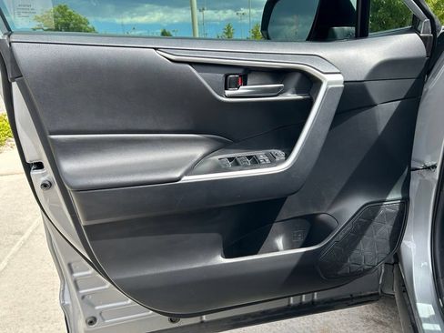 Used 2025 Toyota RAV4 XLE Premium FWD image 22