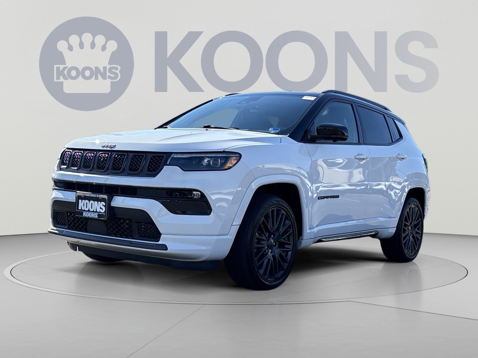 Used 2023 Jeep Compass High Altitude w/ Driver Assist Group I AWD/4WD image 1
