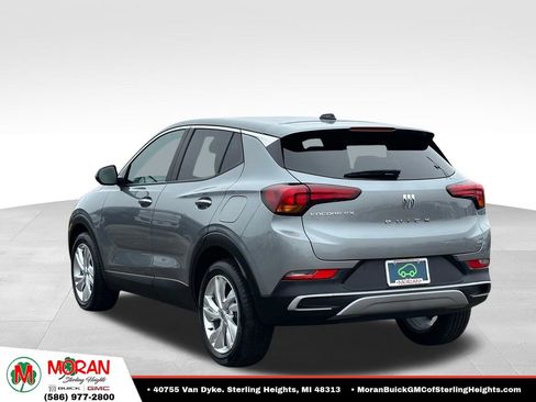 Certified 2024 Buick Encore GX Preferred FWD image 3