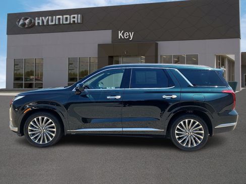 Certified 2025 Hyundai Palisade Calligraphy AWD/4WD image 6