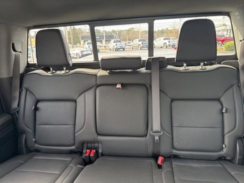 Used 2024 GMC Sierra 2500 Denali w/ Denali Reserve Package image 25