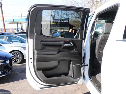 Used 2024 GMC Sierra 1500 SLT image 24