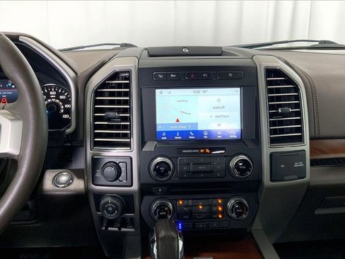 Used 2018 Ford F150 King Ranch w/ Equipment Group 601A Luxury AWD/4WD image 5