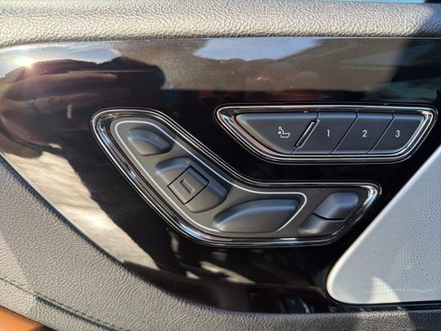 Used 2022 Lincoln Aviator Reserve w/ Equipment Group 201A image 24