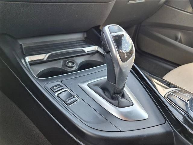 Used 2018 BMW 230i Convertible w/ Premium Package RWD image 13