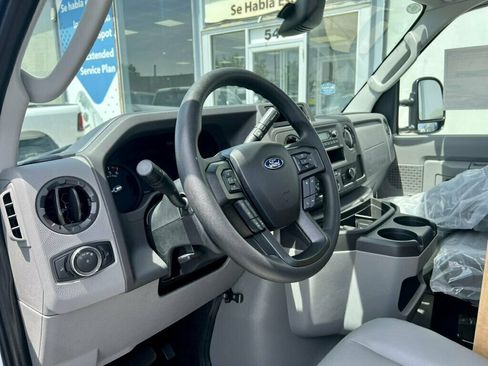 Used 2024 Ford E-350 and Econoline 350 Super Duty w/ Driver's Safety Package RWD image 10