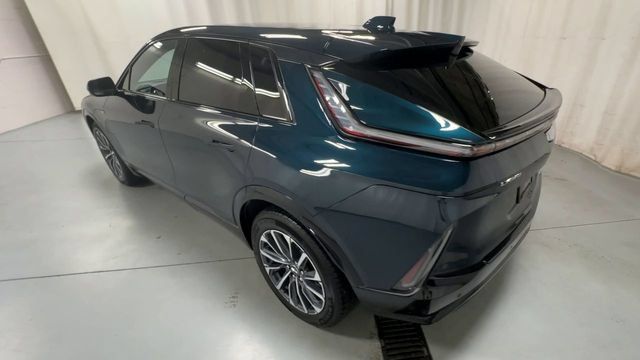 Certified 2024 Cadillac Lyriq Sport AWD/4WD image 6