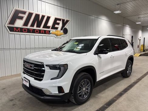 Used 2025 GMC Acadia Elevation image 13