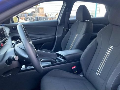 Certified 2026 Hyundai Elantra Sport FWD image 9