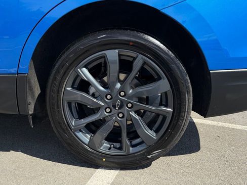 Used 2024 Chevrolet Equinox RS image 32