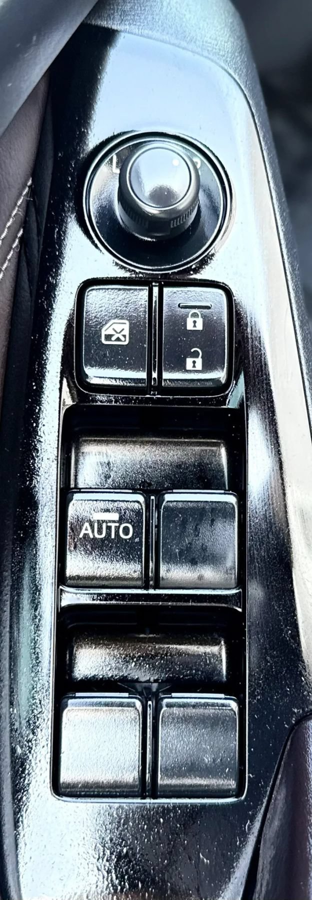 Used 2018 MAZDA MAZDA3 Touring FWD image 23
