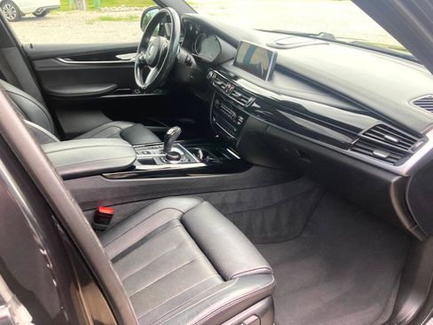 Used 2018 BMW X5 xDrive50i AWD/4WD image 11