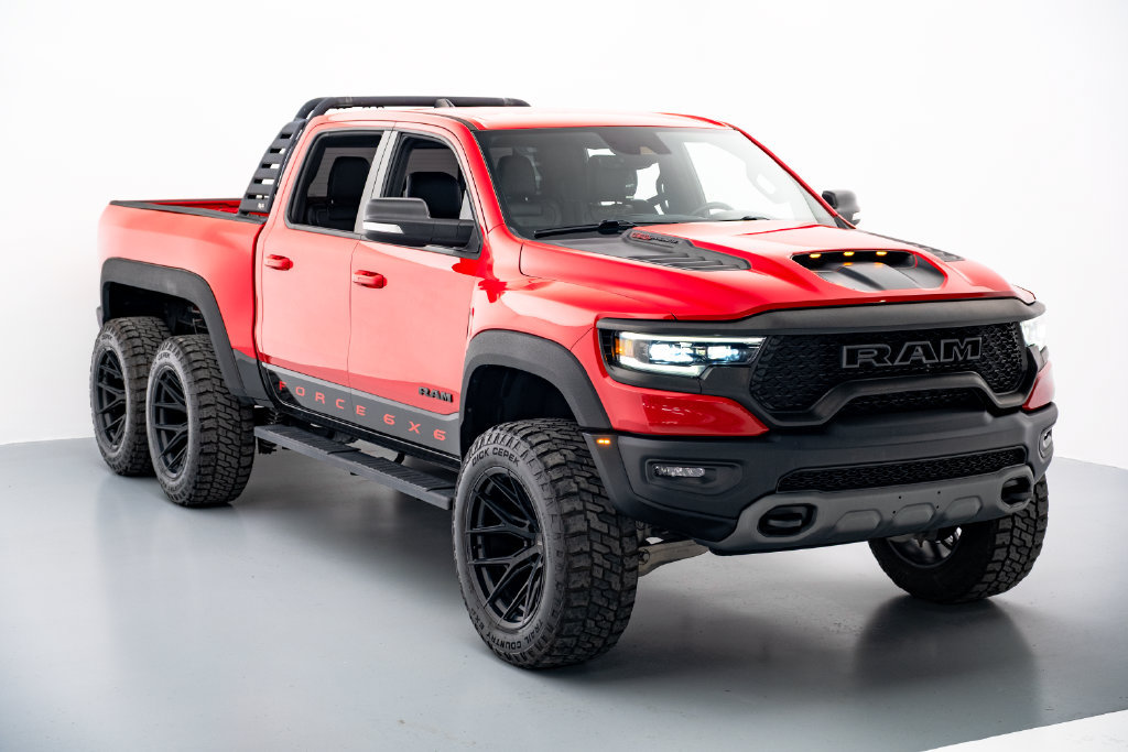 Used 2022 RAM 1500 TRX w/ TRX Level 1 Equipment Group AWD/4WD image 1