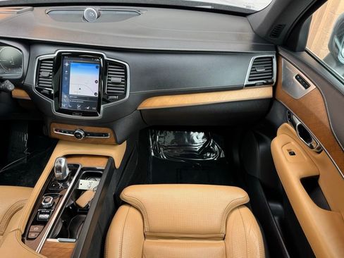 Used 2019 Volvo XC90 T8 Inscription w/ Advanced Package image 21