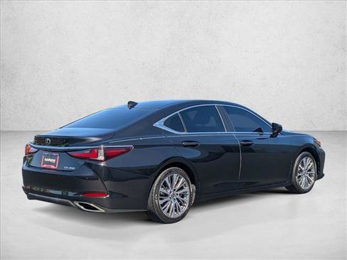 Used 2019 Lexus ES 350 w/ Premium Package FWD image 5