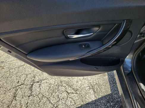 Used 2015 BMW 328i xDrive Sedan AWD/4WD image 14