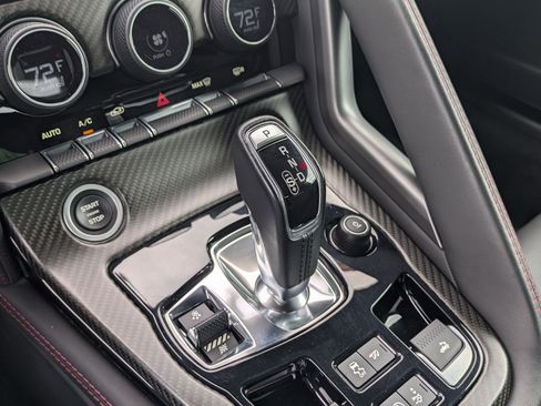 Used 2021 Jaguar F-TYPE R-Dynamic image 16