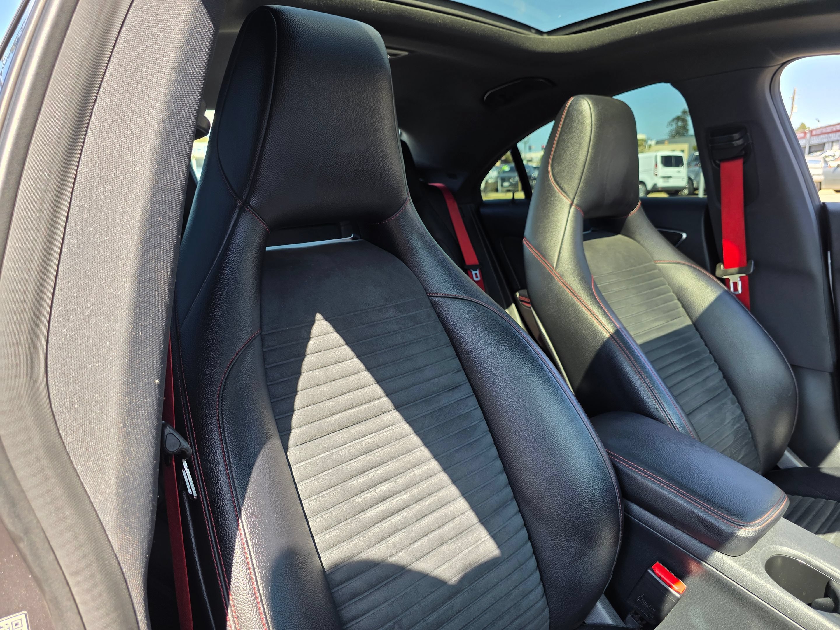 Used 2016 Mercedes-Benz CLA 250 w/ Sport Package Plus image 11