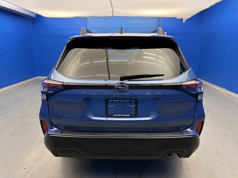 Certified 2025 Subaru Forester Premium image 6