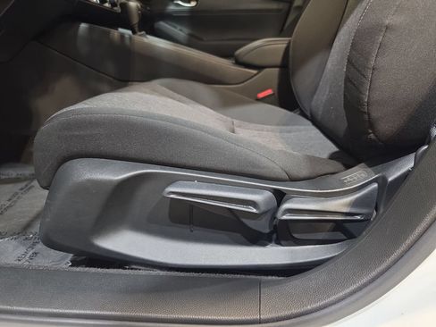 Used 2025 Honda Accord LX image 14