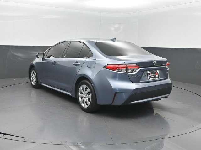 Used 2022 Toyota Corolla LE FWD image 23