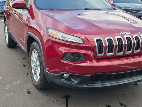 Used 2015 Jeep Cherokee Latitude FWD image 10