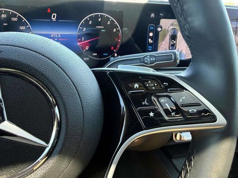 Certified 2025 Mercedes-Benz GLE 350 4MATIC image 31
