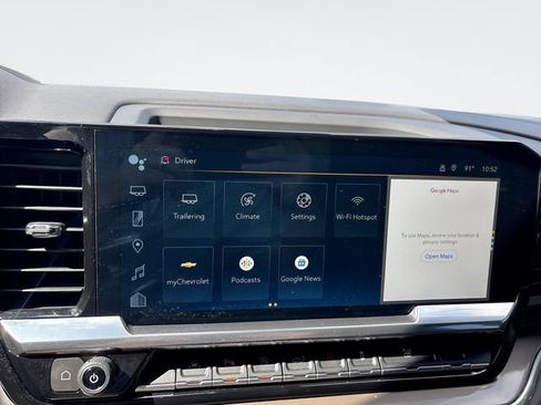 Used 2022 Chevrolet Silverado 1500 High Country w/ High Country Premium Package AWD/4WD image 16