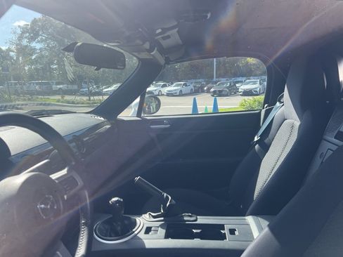 Used 2007 MAZDA MX-5 Miata Touring image 21