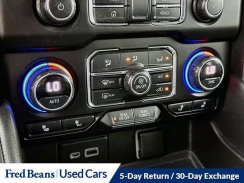 Used 2021 Chevrolet Tahoe LT AWD/4WD image 22