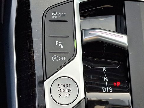 Certified 2023 BMW 330i xDrive Sedan w/ Driving Assistance Package image 29