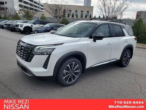 New 2026 Nissan Pathfinder Platinum w/ Cargo Package AWD/4WD image 5