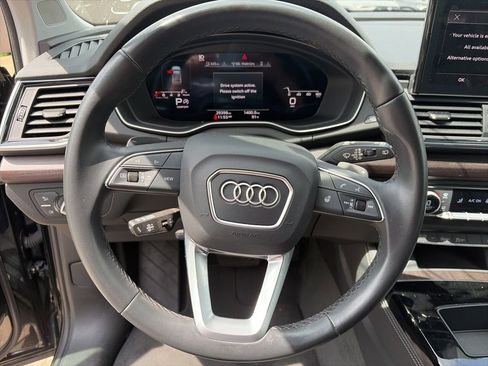 Used 2023 Audi Q5 2.0T Premium Plus w/ Premium Plus Package AWD/4WD image 12