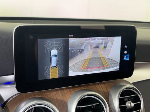 Certified 2022 Mercedes-Benz GLC 300 4MATIC image 22