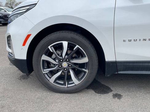 Used 2022 Chevrolet Equinox Premier image 32