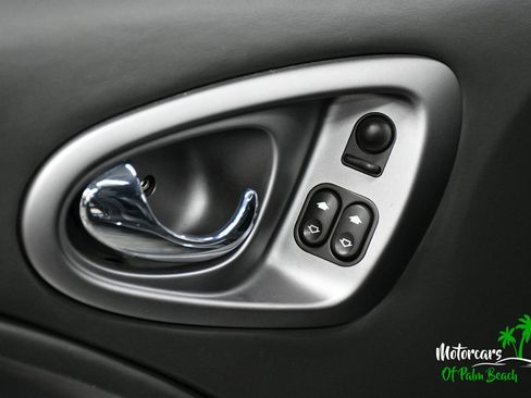 Used 2006 Aston Martin Vanquish S RWD image 38