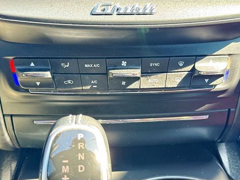 Used 2018 Maserati Ghibli RWD image 16