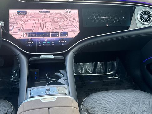 Certified 2023 Mercedes-Benz EQS 580 4MATIC Sedan image 30