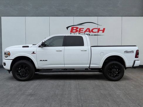 Used 2022 RAM 2500 Laramie w/ Night Edition image 7
