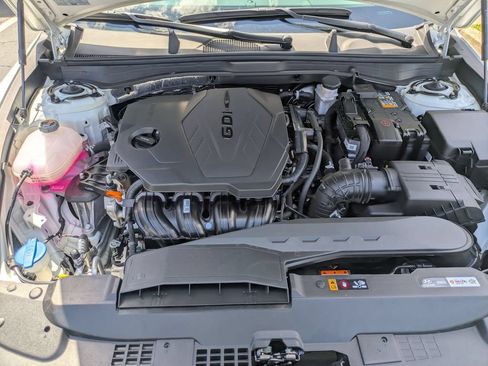 Used 2025 Hyundai Sonata SEL FWD image 34