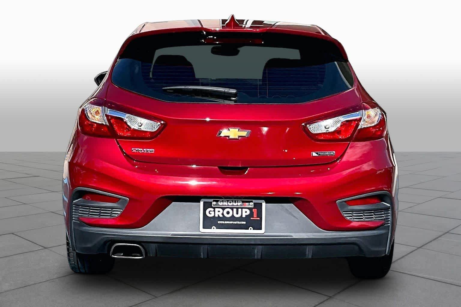 Used 2017 Chevrolet Cruze Premier FWD image 5
