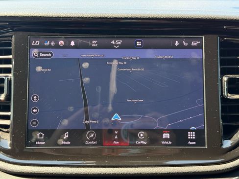 Used 2022 Dodge Durango SRT w/ Technology Group AWD/4WD image 26