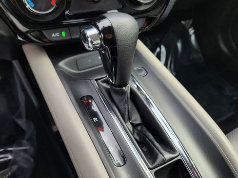 Used 2019 Honda HR-V LX image 22