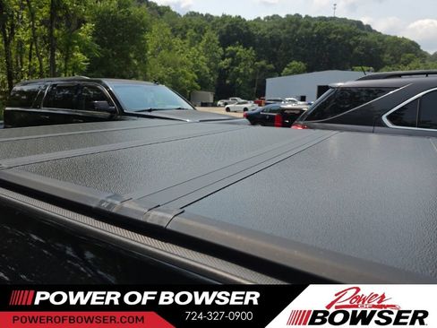 Used 2024 Nissan Frontier SV w/ Technology Package AWD/4WD image 4