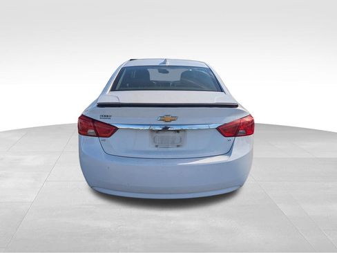 Used 2018 Chevrolet Impala LT image 9
