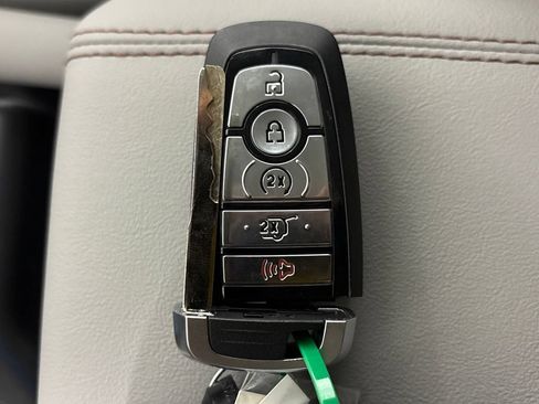 New 2026 Ford Explorer Active w/ Active Comfort Package RWD image 33