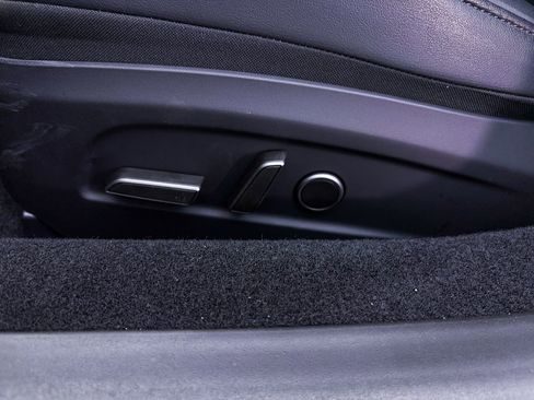 Used 2024 Tesla Model 3 Long Range RWD image 19