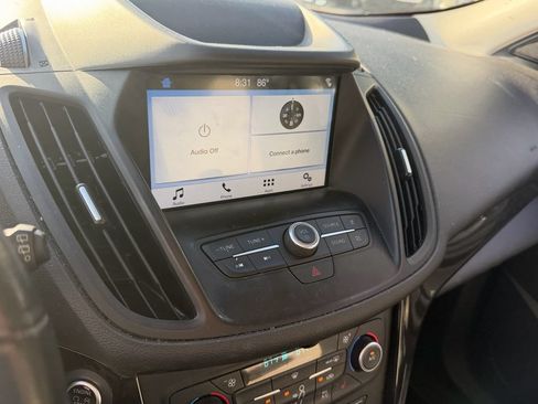 Used 2019 Ford Escape SEL FWD image 10