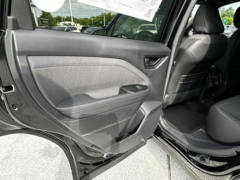 New 2026 Subaru Forester Touring AWD/4WD image 11